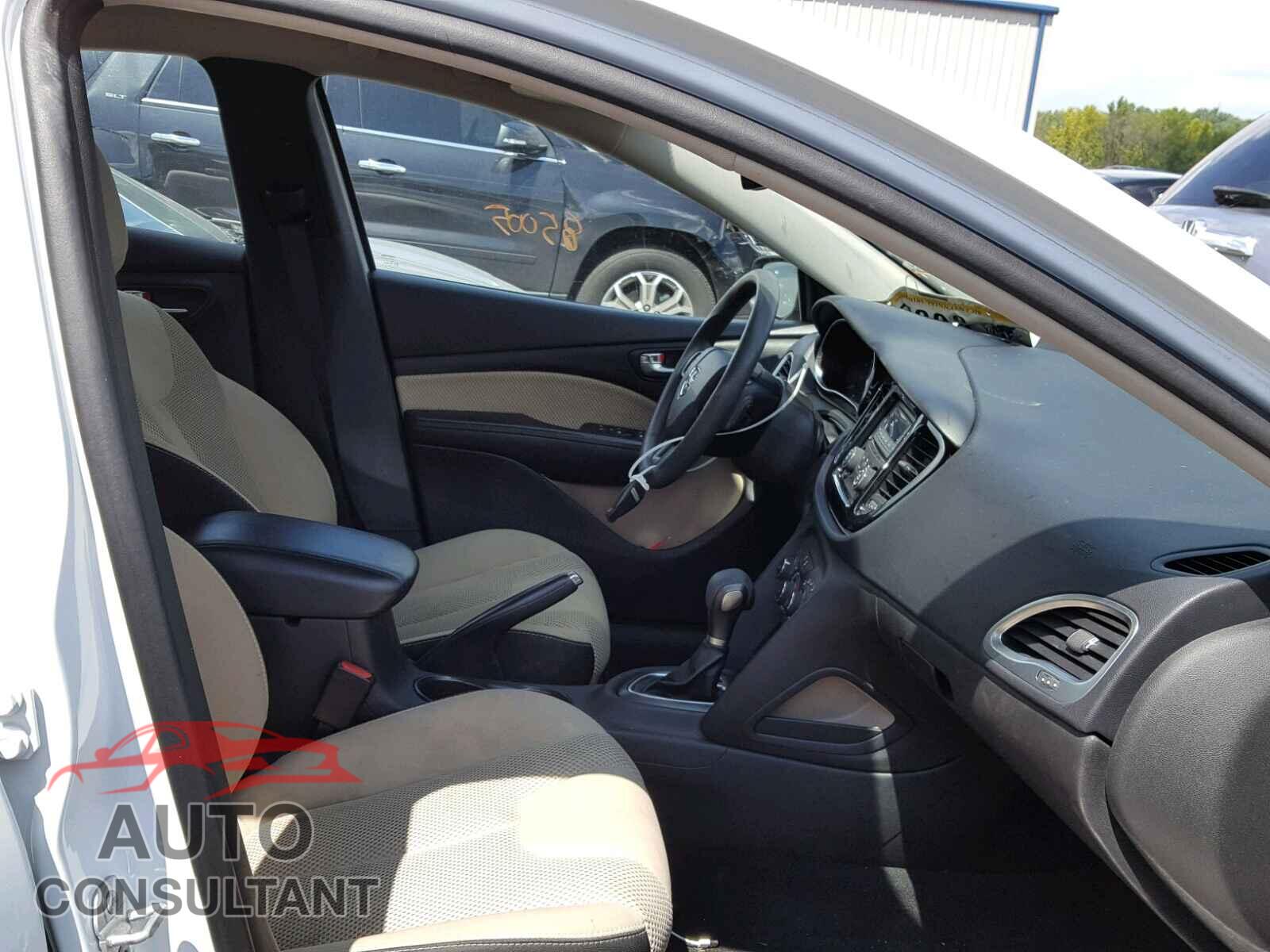 DODGE DART 2015 - 1C3CDFBB5FD221845