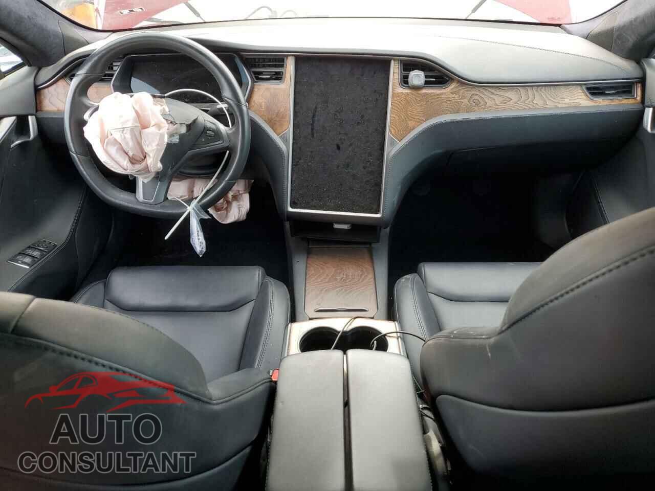 TESLA MODEL S 2020 - 5YJSA1E22LF401139