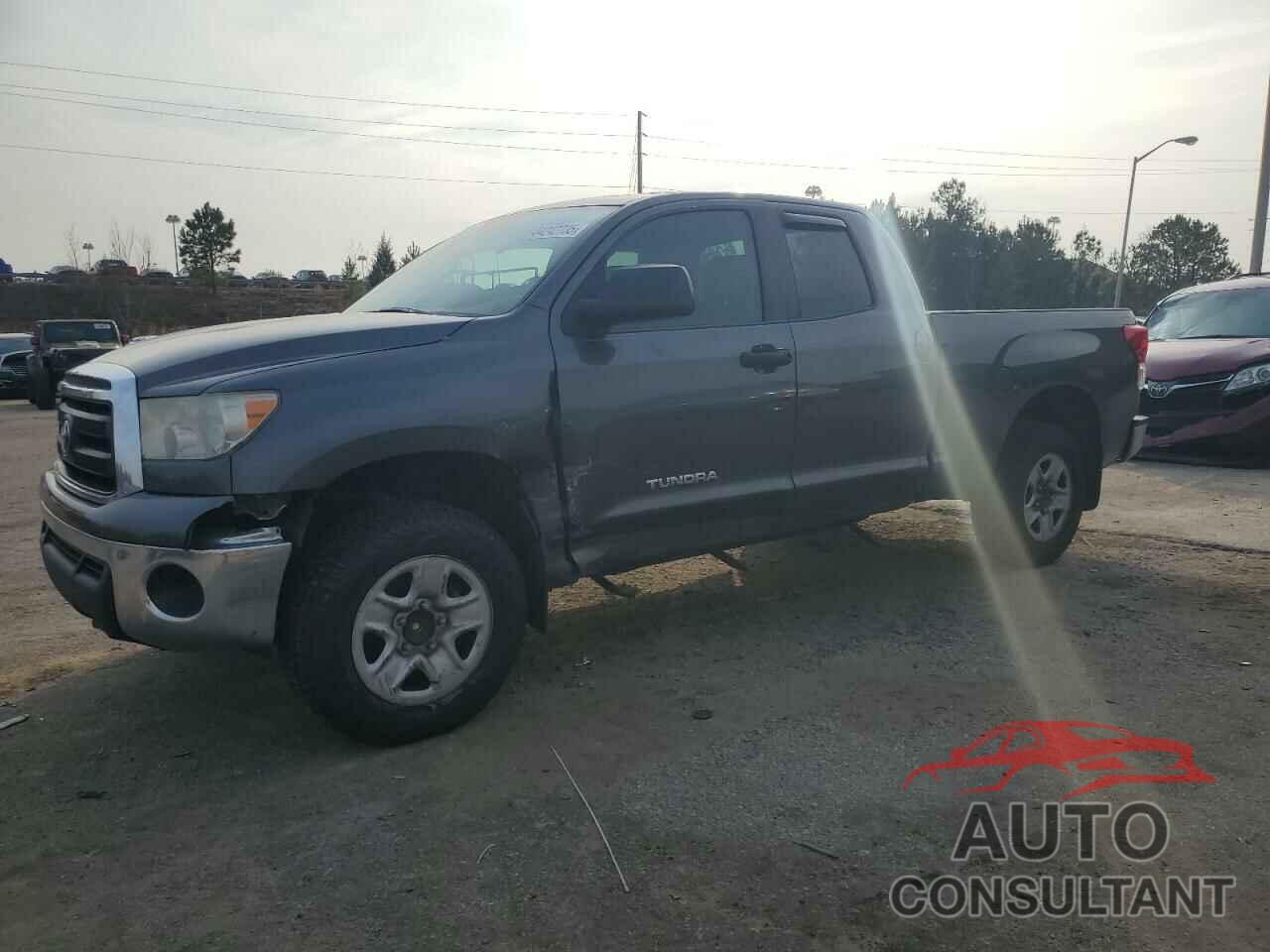 TOYOTA TUNDRA 2013 - 5TFRU5F18DX029901