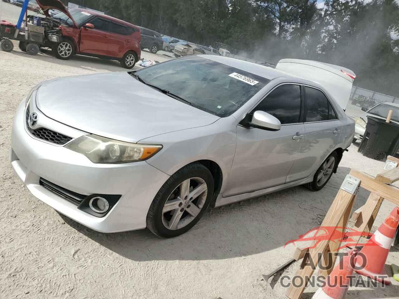 TOYOTA CAMRY 2014 - 4T1BF1FK3EU404007