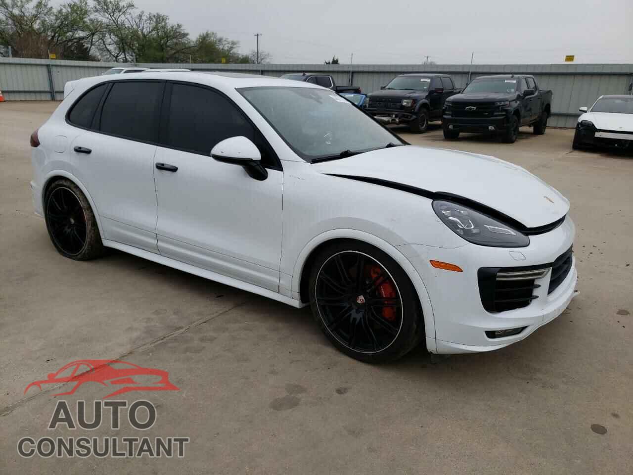 PORSCHE CAYENNE 2018 - WP1AC2A2XJLA85256