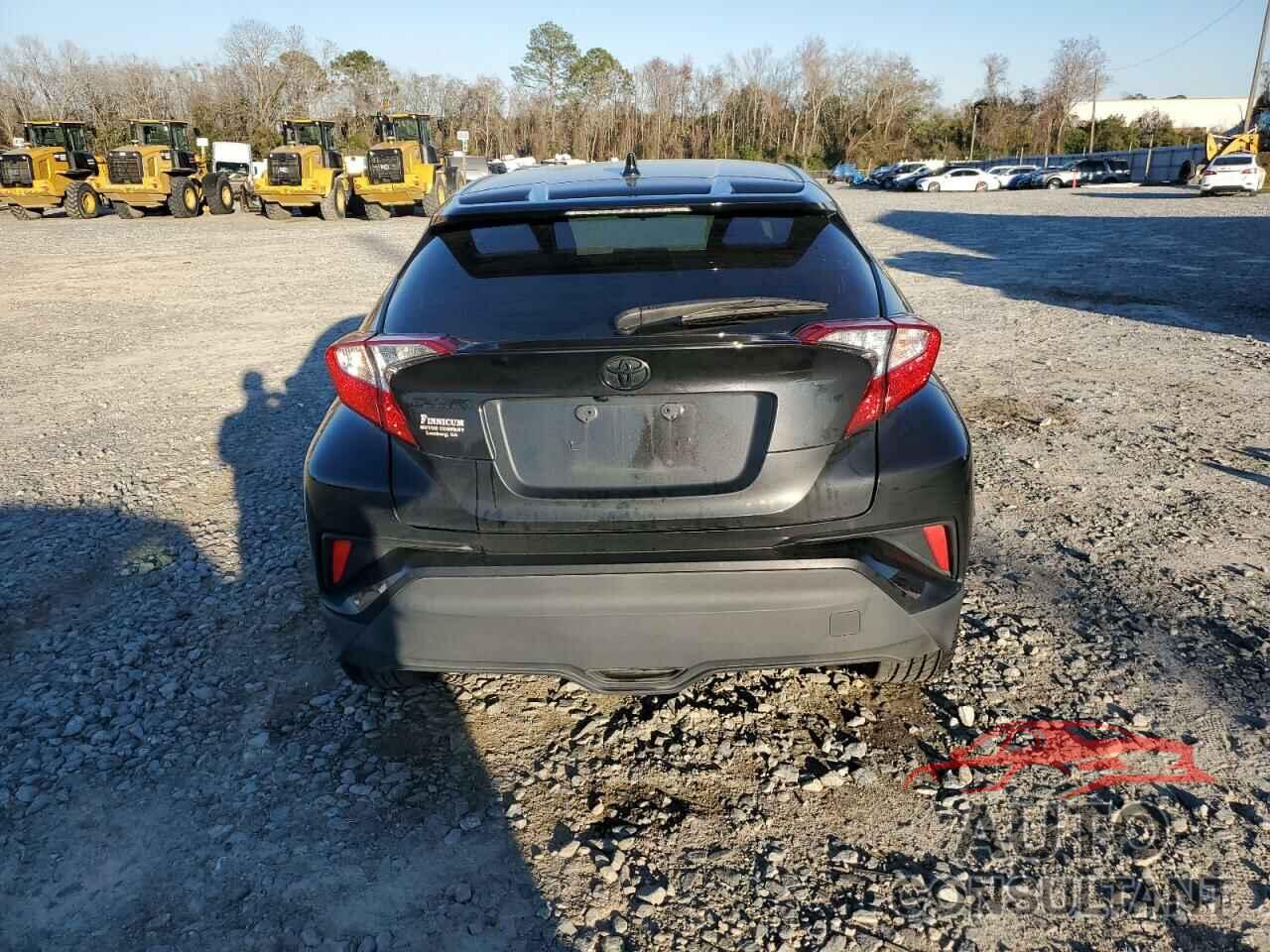 TOYOTA C-HR 2022 - JTNKHMBX0N1131025