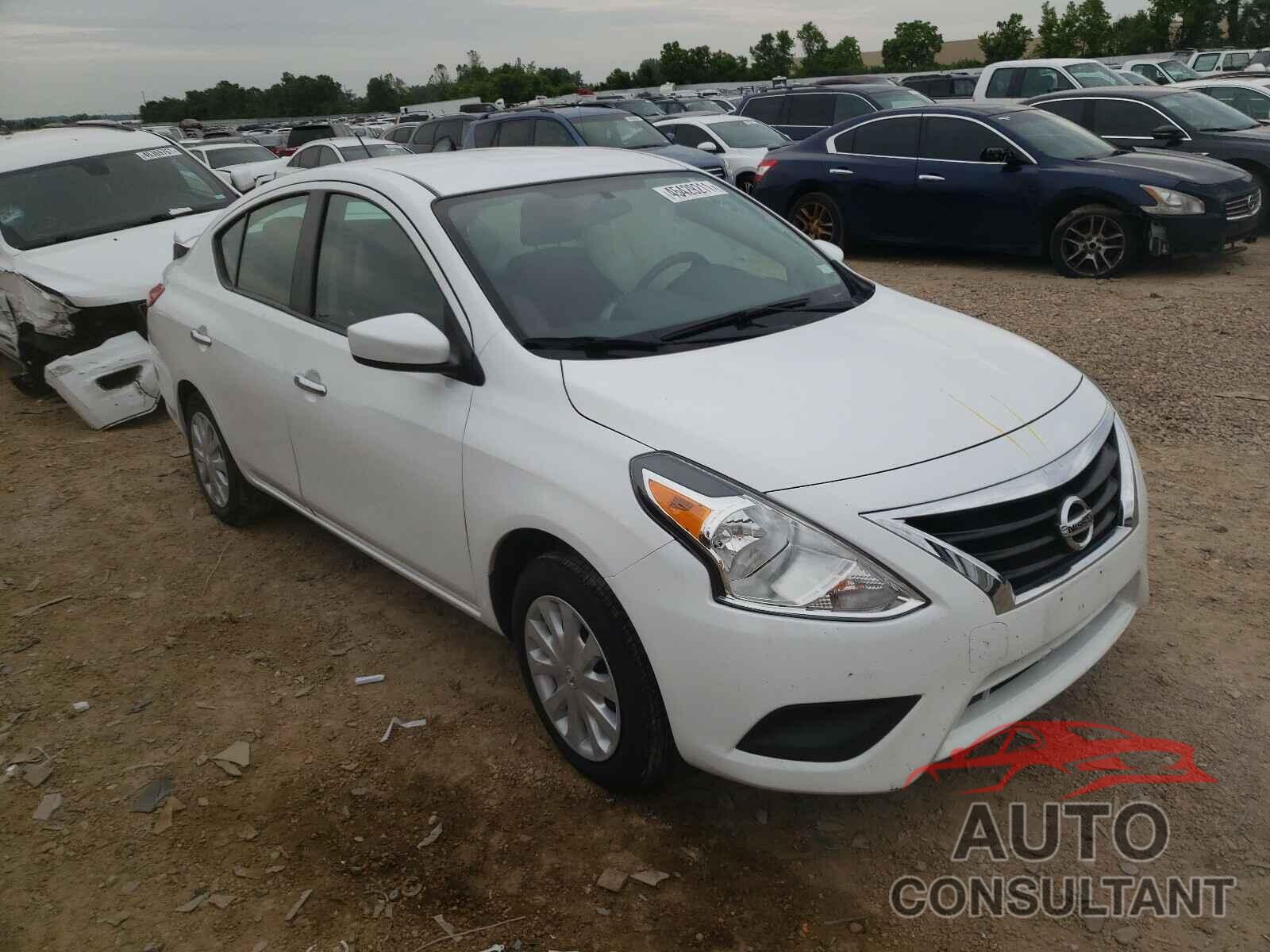 NISSAN VERSA 2019 - 3N1CN7AP5KL850606