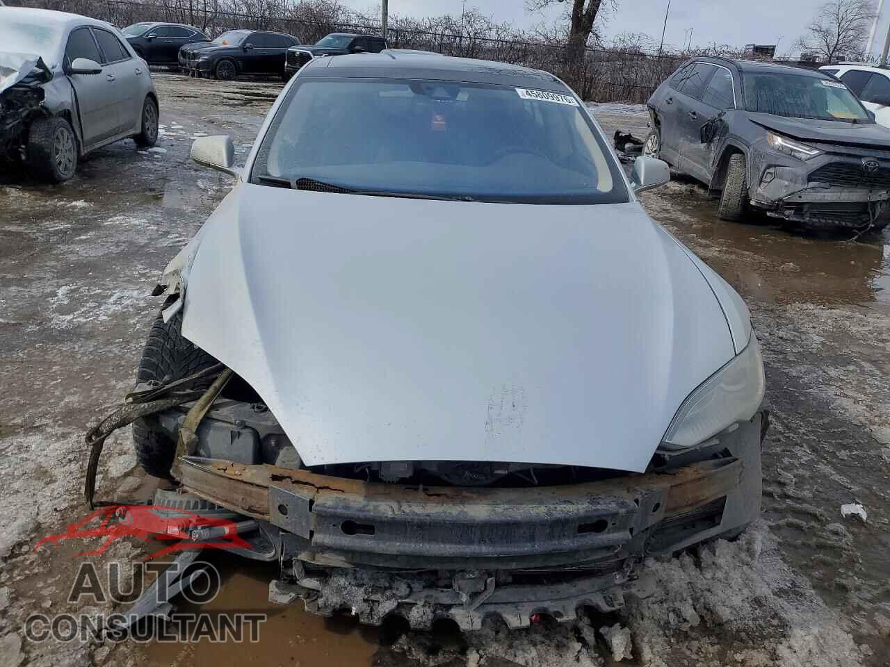 TESLA MODEL S 2015 - 5YJSA1E25FF112986