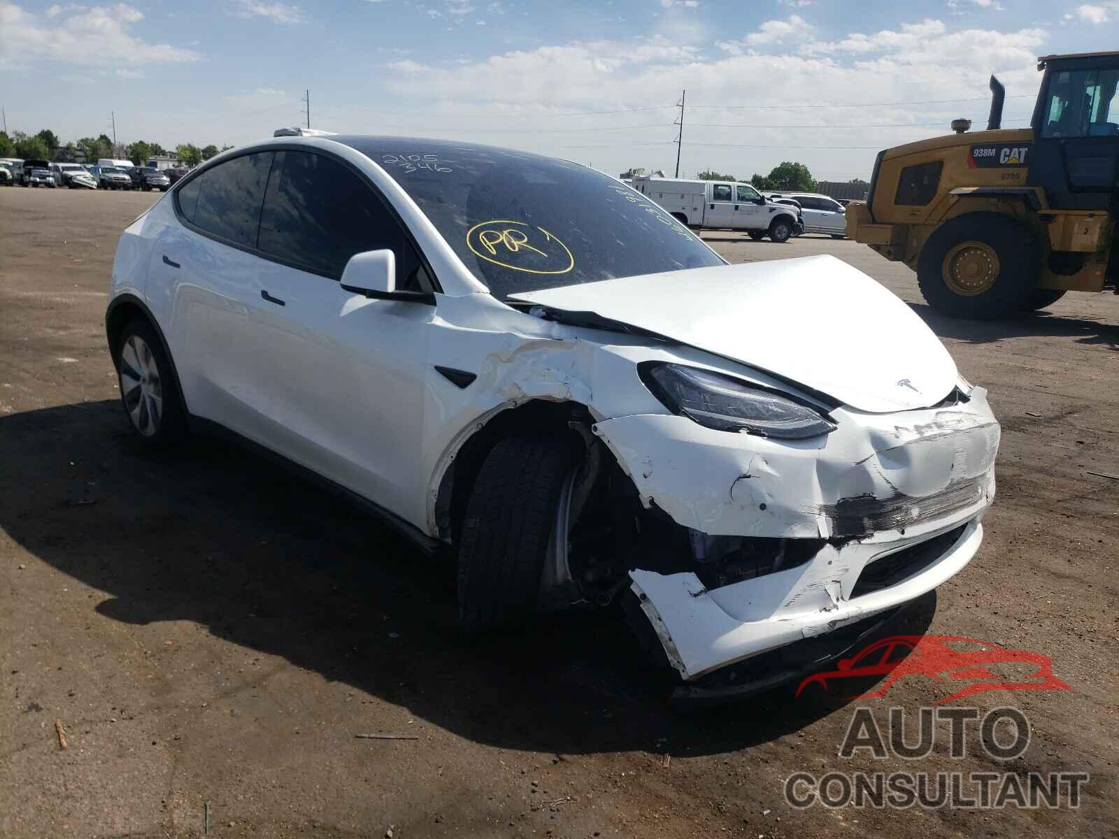 TESLA MODEL Y 2020 - 5YJYGDEEXLF053448