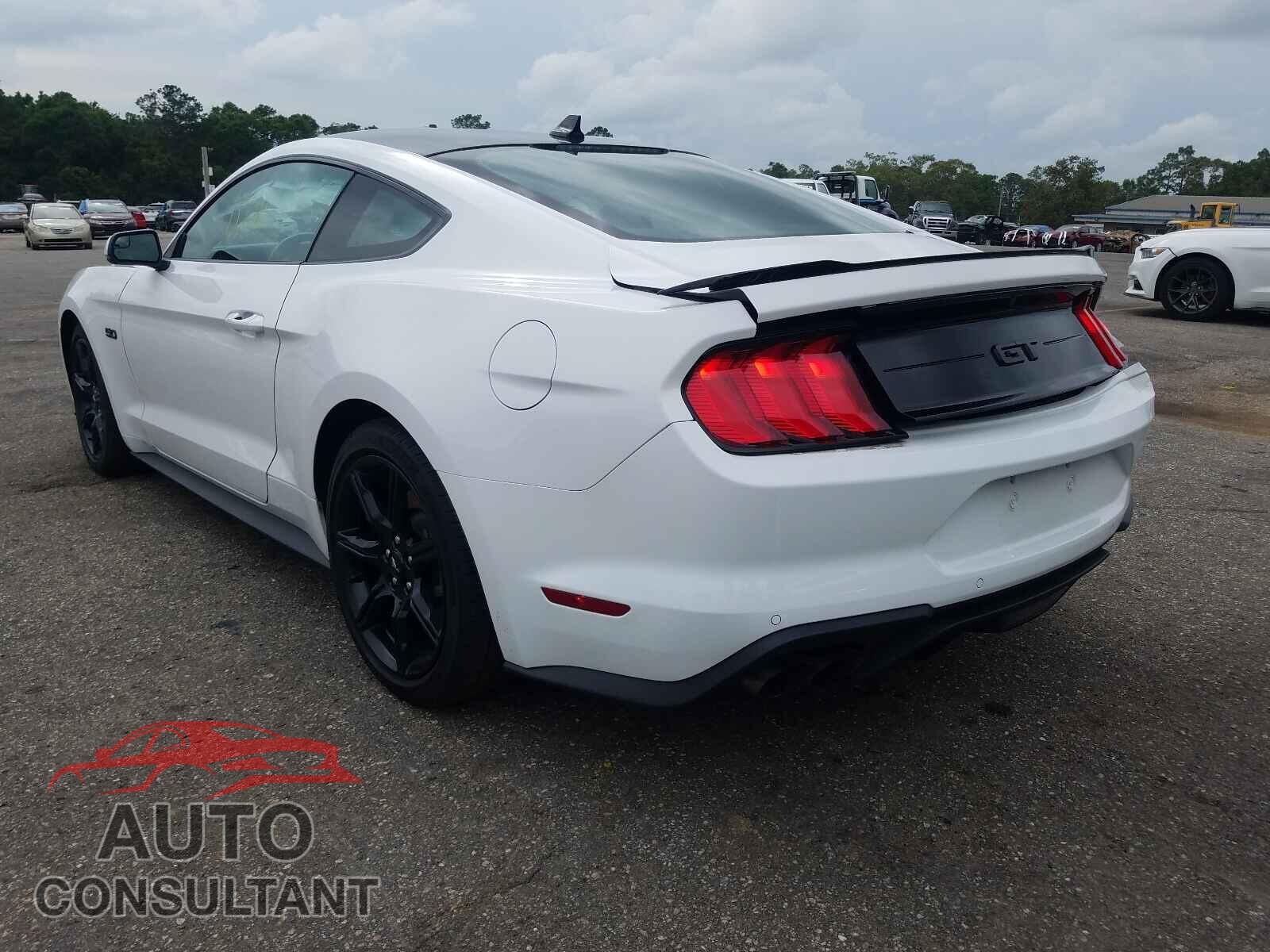 FORD MUSTANG 2020 - 1FA6P8CF2L5161757