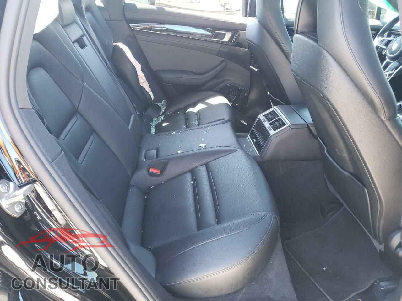 PORSCHE PANAMERA 2019 - WP0AA2A75KL100153