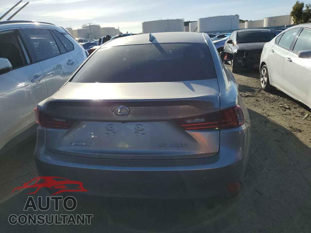 LEXUS IS 2016 - JTHBA1D27G5036254