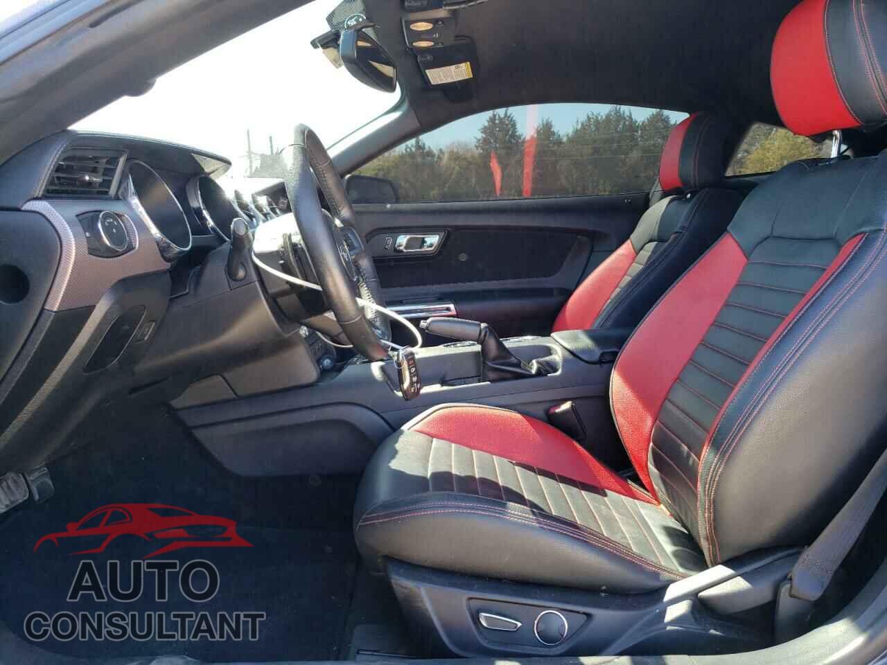 FORD MUSTANG 2017 - 1FA6P8CF9H5338974