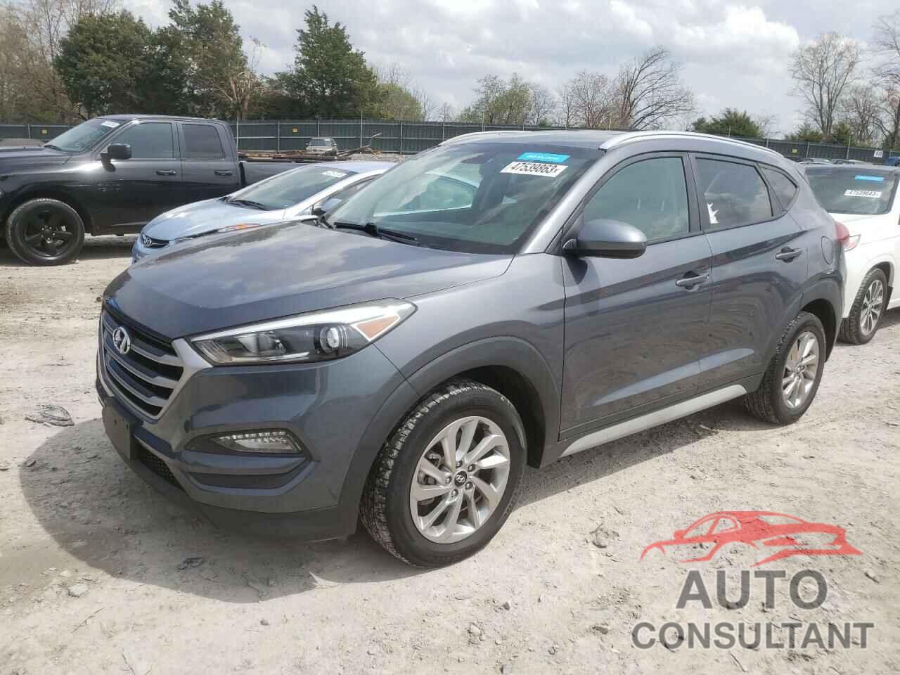 HYUNDAI TUCSON 2018 - KM8J3CA46JU599359