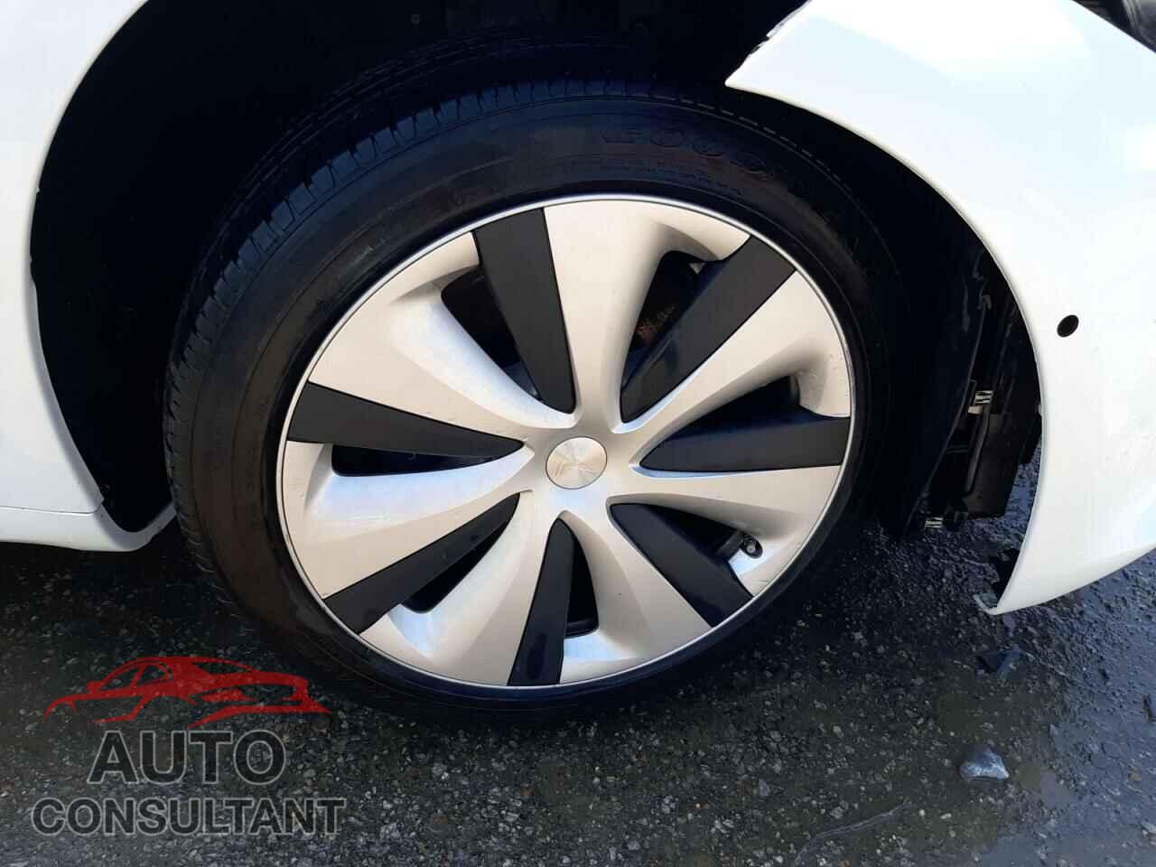 TESLA MODEL S 2020 - 5YJSA1E2XLF413376