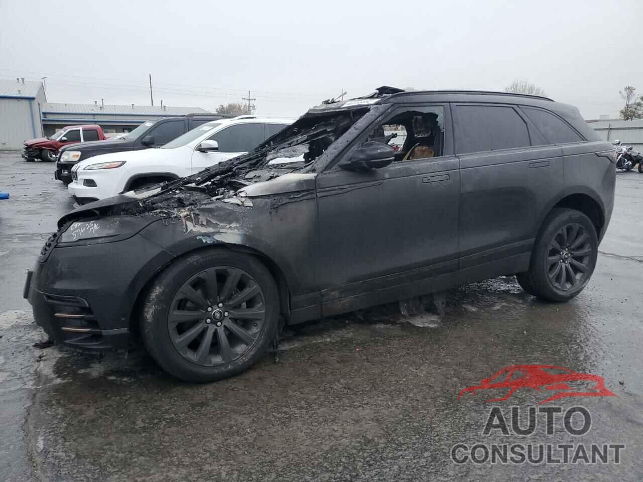 LAND ROVER RANGEROVER 2019 - SALYL2EX2KA787440