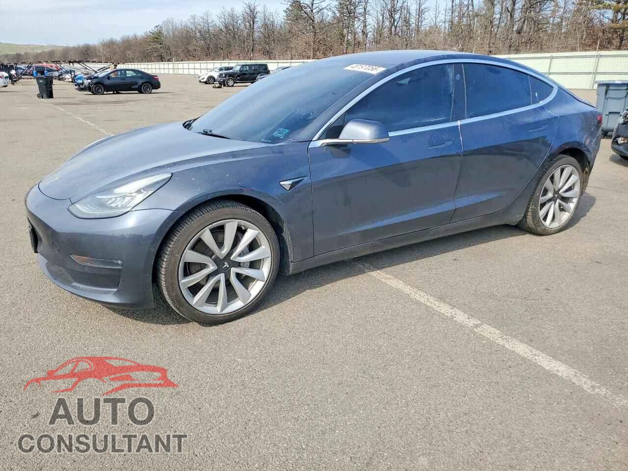 TESLA MODEL 3 2018 - 5YJ3E1EA6JF052743