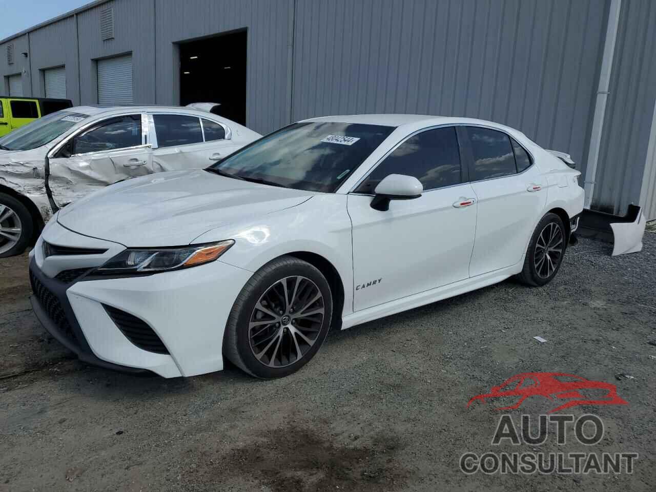 TOYOTA CAMRY 2019 - 4T1B11HK4KU228463
