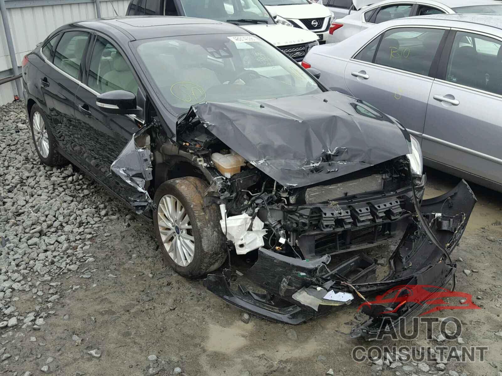FORD FOCUS 2017 - 1FADP3J21HL227244