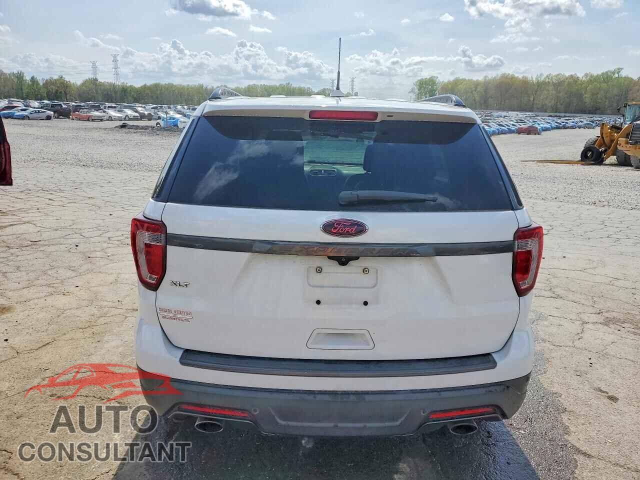 FORD EXPLORER 2018 - 1FM5K7D89JGB04175