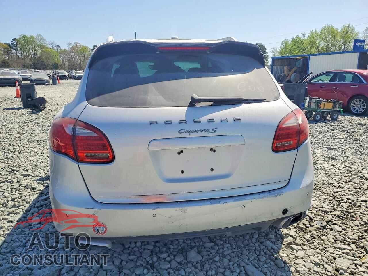 PORSCHE CAYENNE 2011 - WP1AB2A25BLA54243