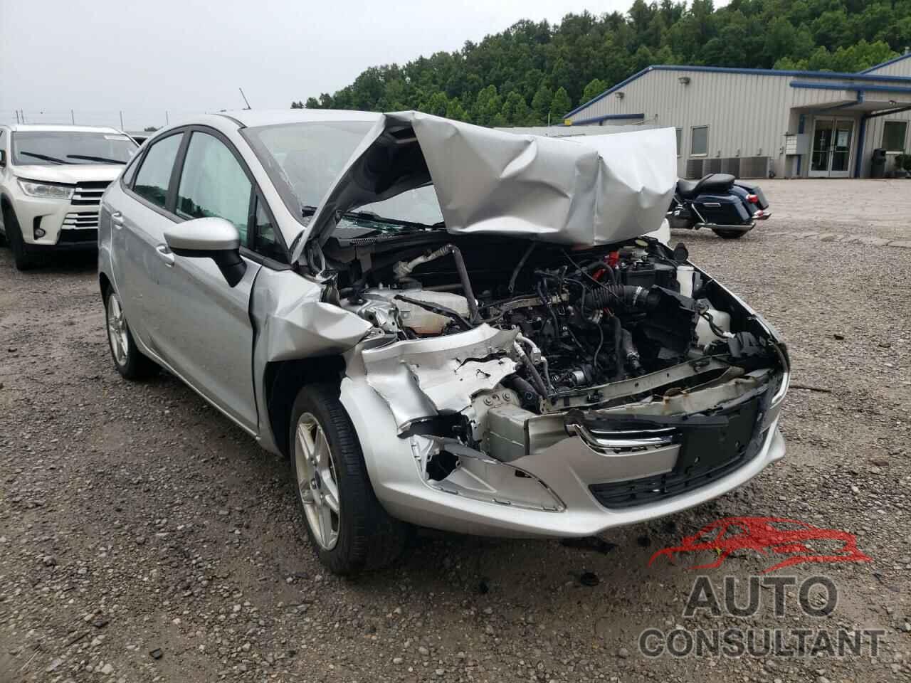 FORD FIESTA 2019 - 3FADP4BJ1KM143006