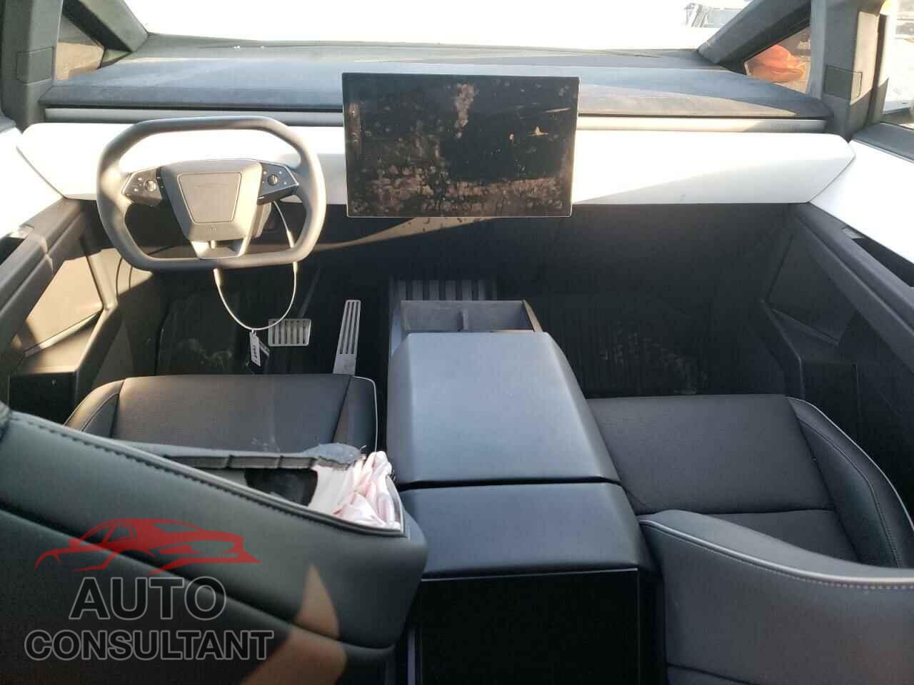 TESLA CYBERTRUCK 2024 - 7G2CEHEE4RA011979