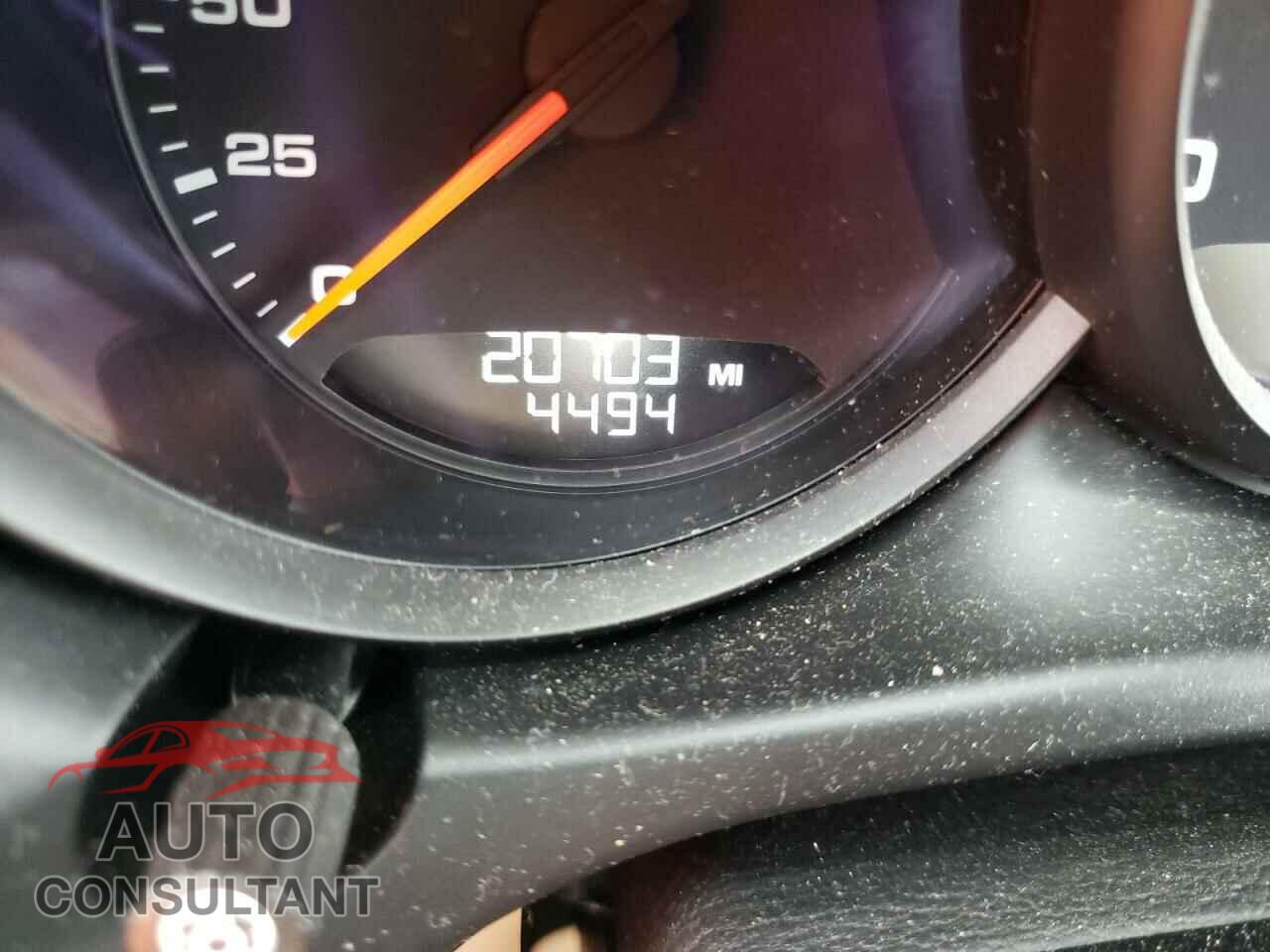 PORSCHE MACAN 2021 - WP1AA2A57MLB14183