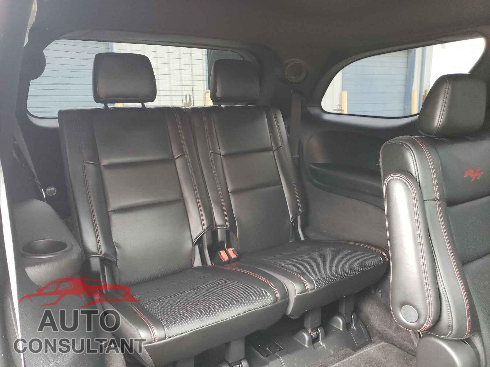 DODGE DURANGO 2018 - 1C4SDJCTXJC443331