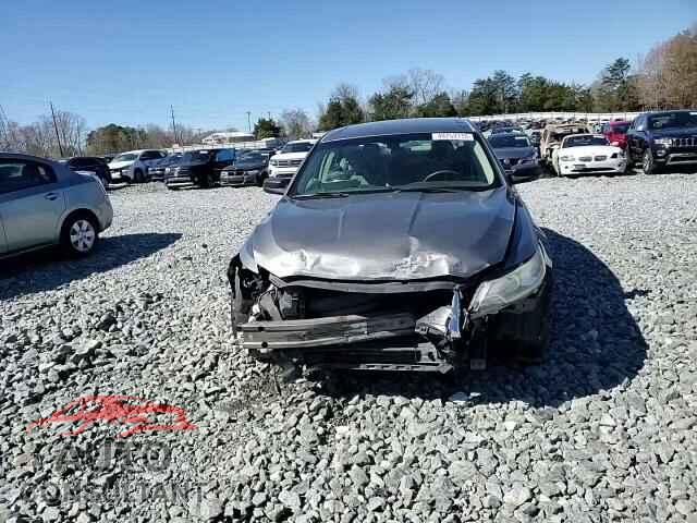 FORD TAURUS 2012 - 1FAHP2DW2CG120196