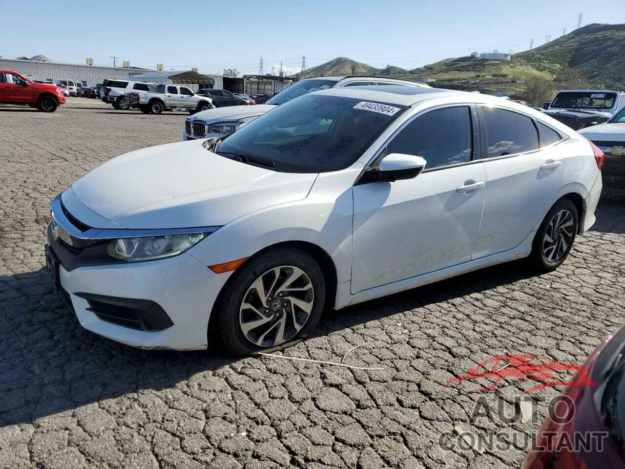 HONDA CIVIC 2018 - 19XFC2F77JE201968