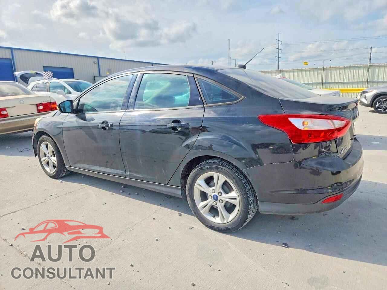 FORD FOCUS 2014 - 1FADP3F28EL246846