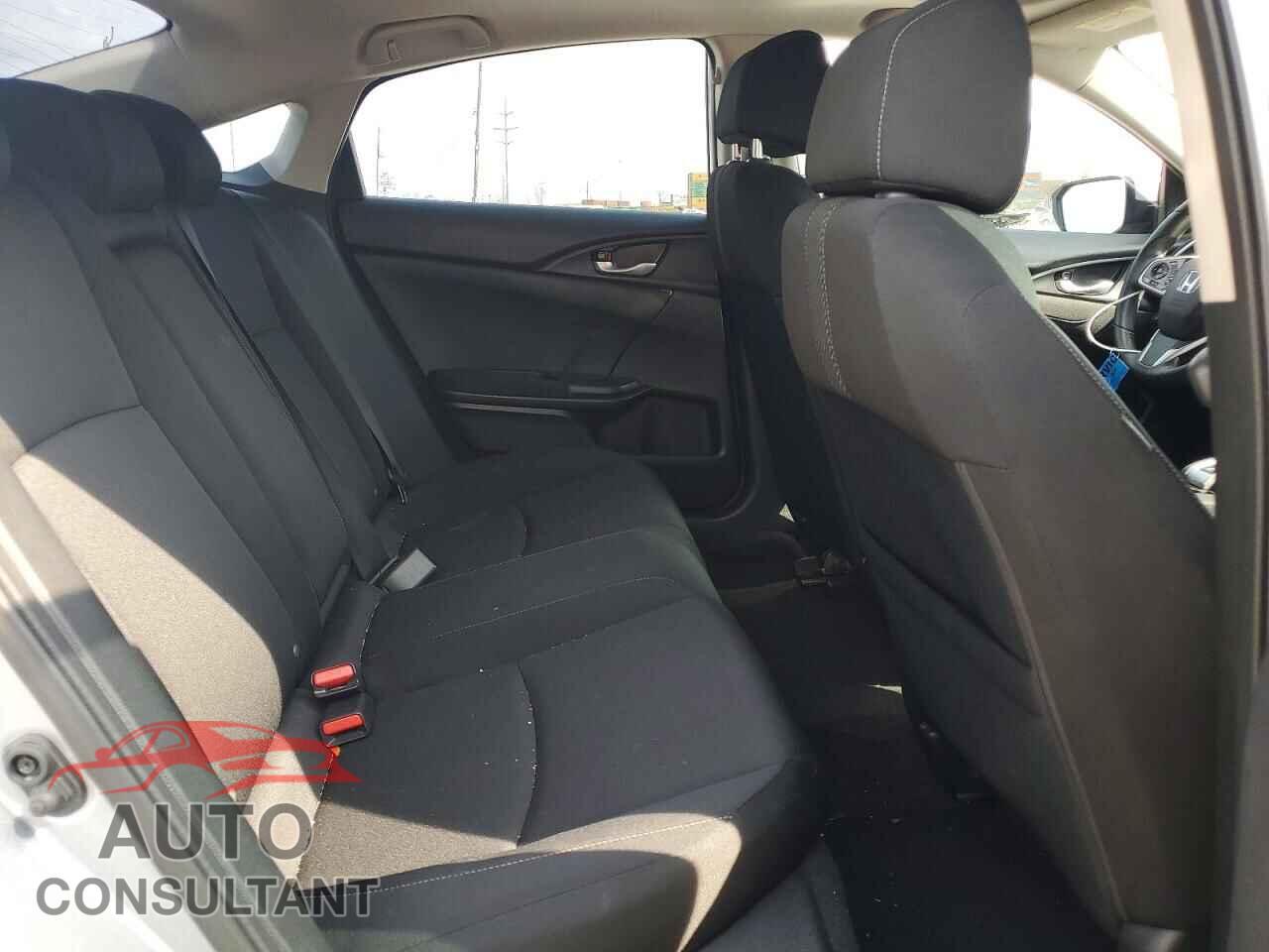 HONDA CIVIC 2018 - 19XFC2F70JE026849