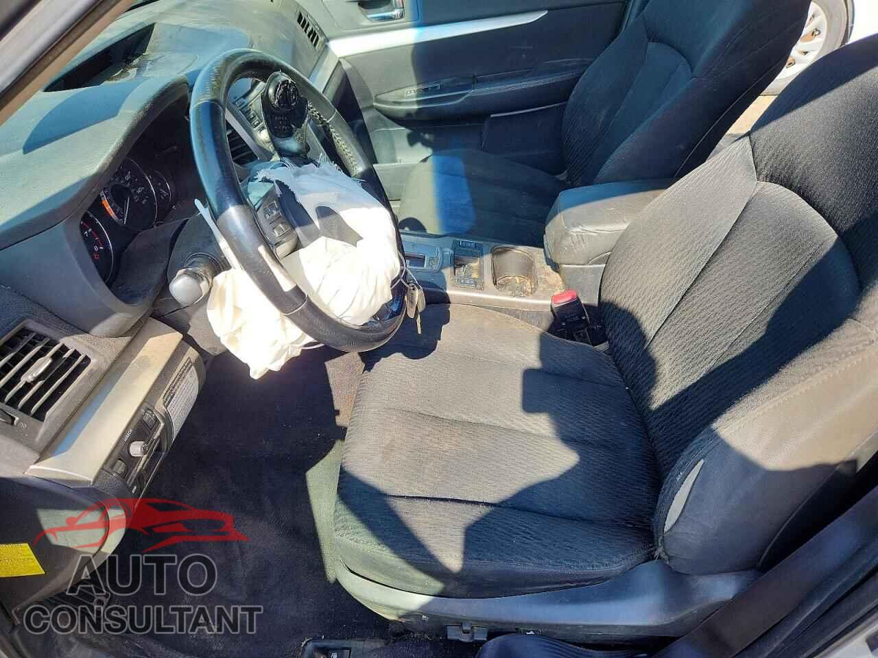 SUBARU OUTBACK 2010 - 4S4BRBGC5A3338385