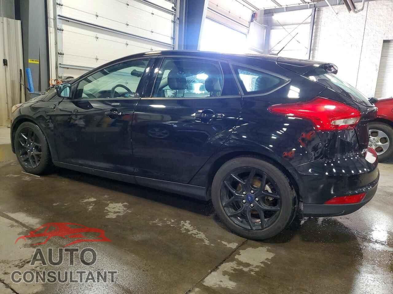 FORD FOCUS 2016 - 1FADP3K23GL379829