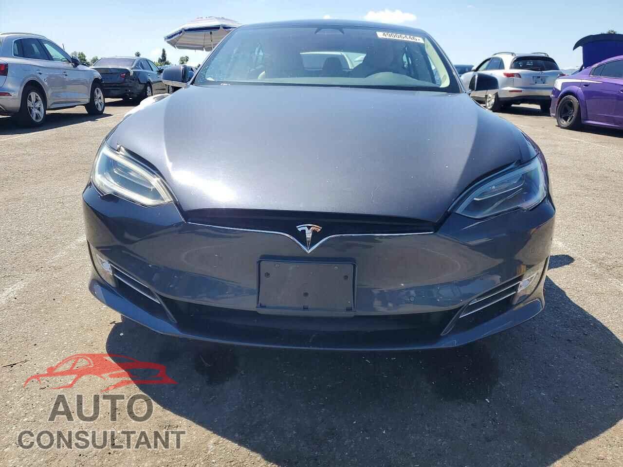 TESLA MODEL S 2017 - 5YJSA1E14HF205217