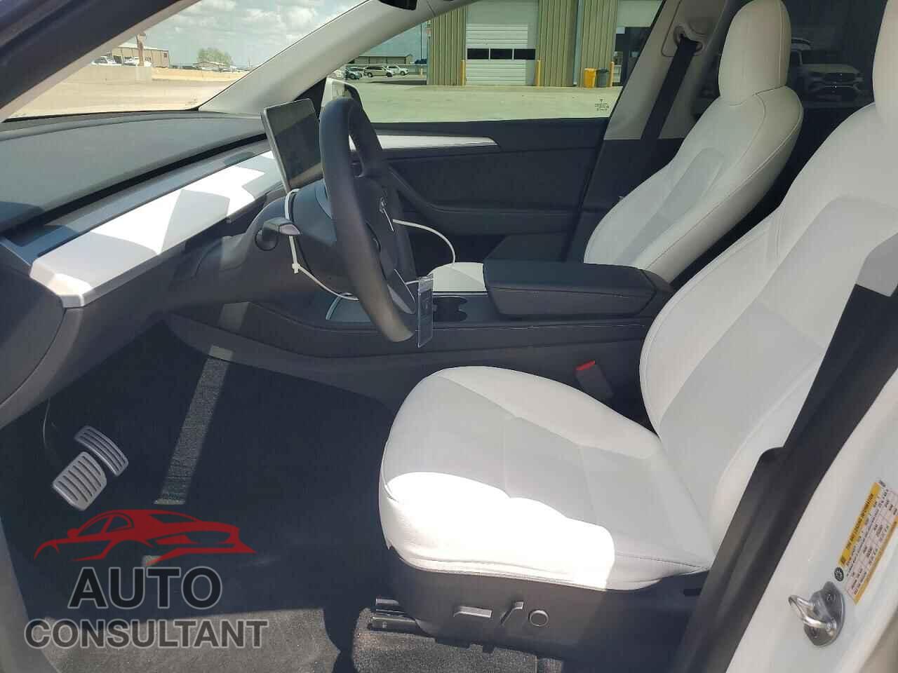 TESLA MODEL Y 2022 - 7SAYGDEF3NF539534