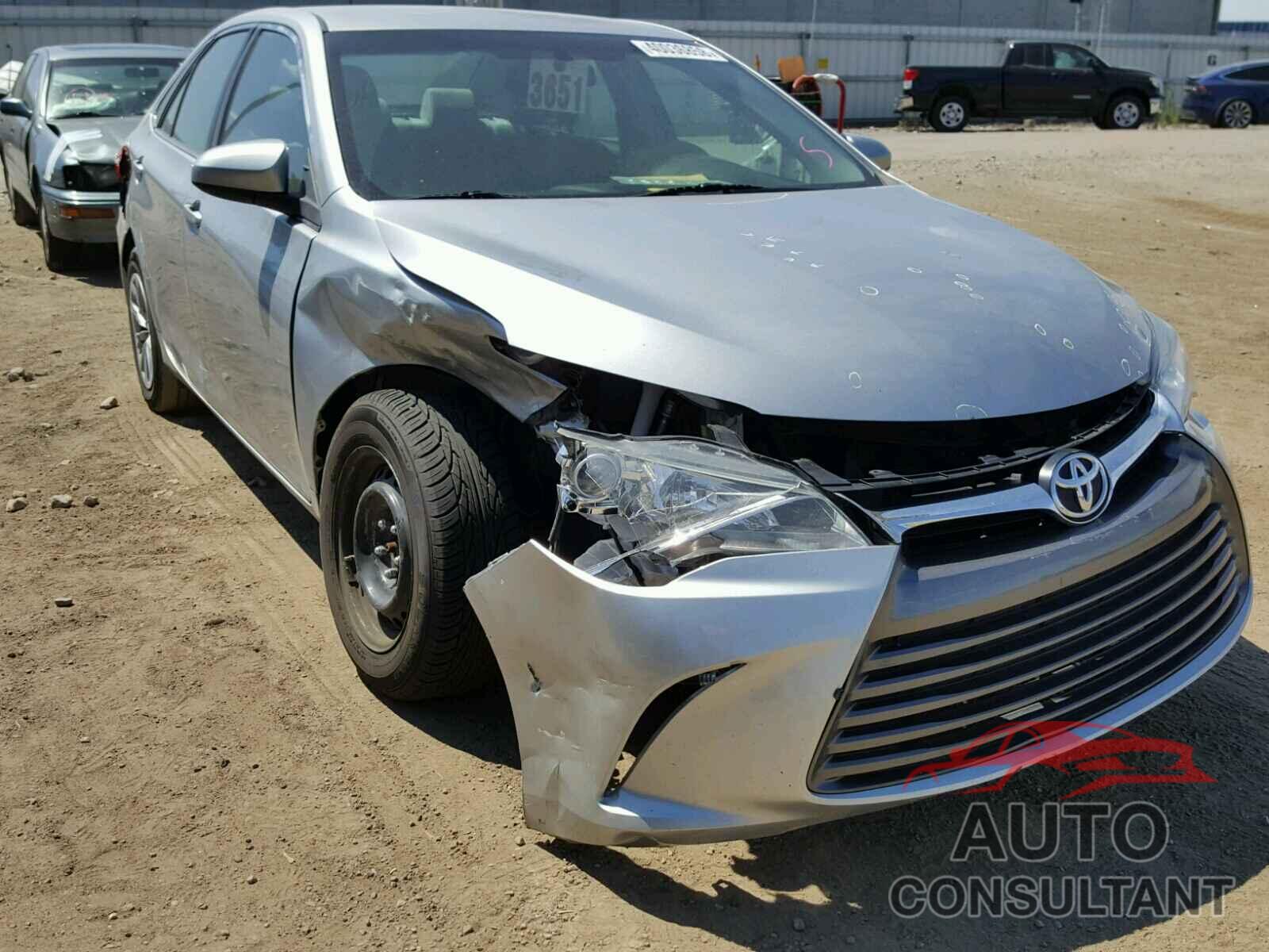 TOYOTA CAMRY 2015 - 4T1BF1FK2FU082655