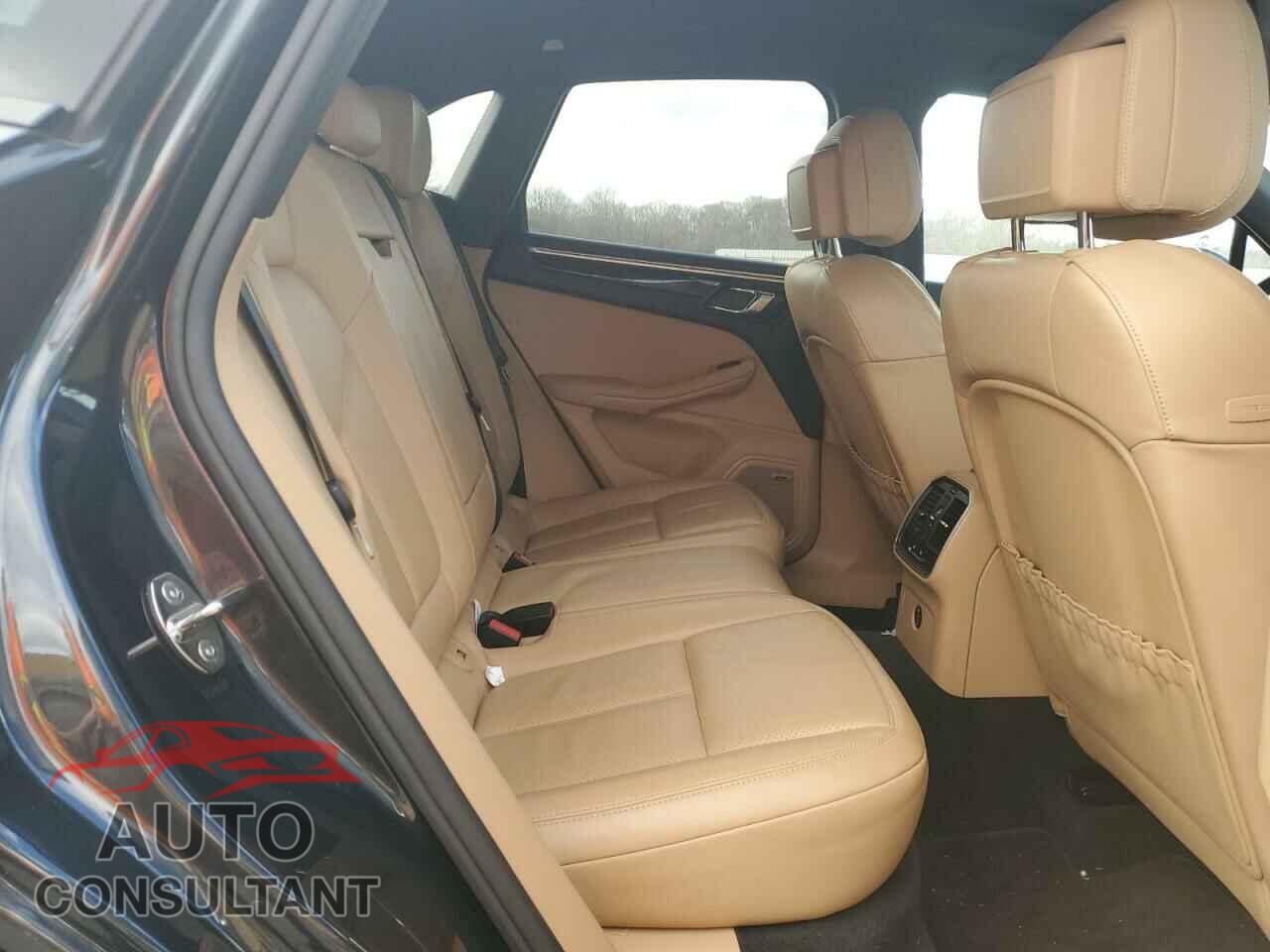 PORSCHE MACAN 2017 - WP1AA2A58HLB06907