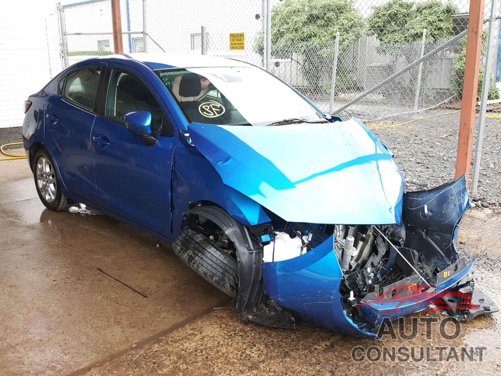 TOYOTA YARIS 2017 - 3MYDLBYV7HY191889