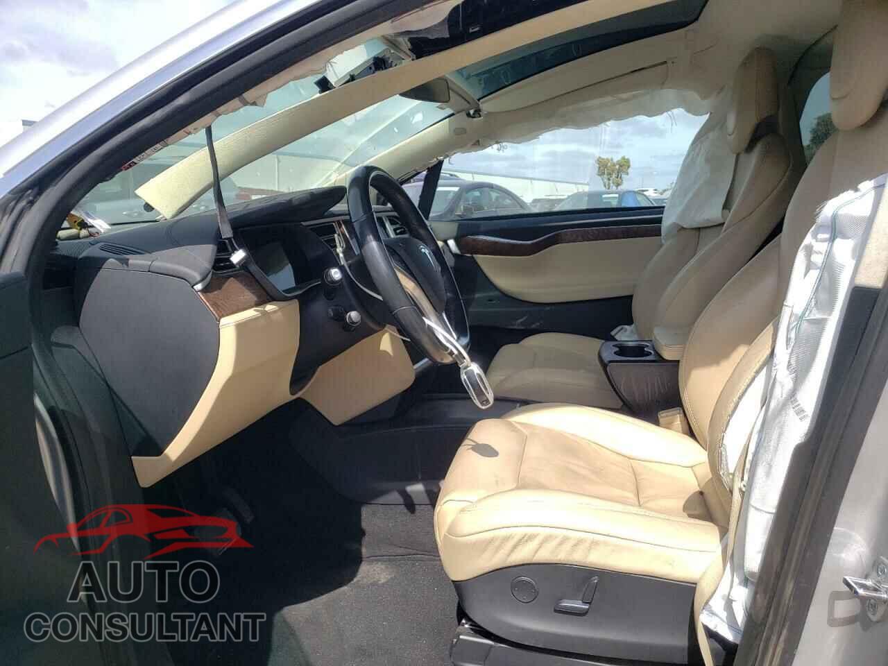 TESLA MODEL X 2017 - 5YJXCDE2XHF052384