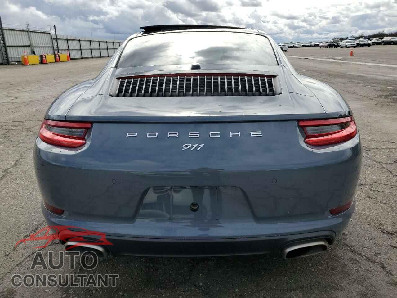 PORSCHE 911 2017 - WP0AA2A90HS107785