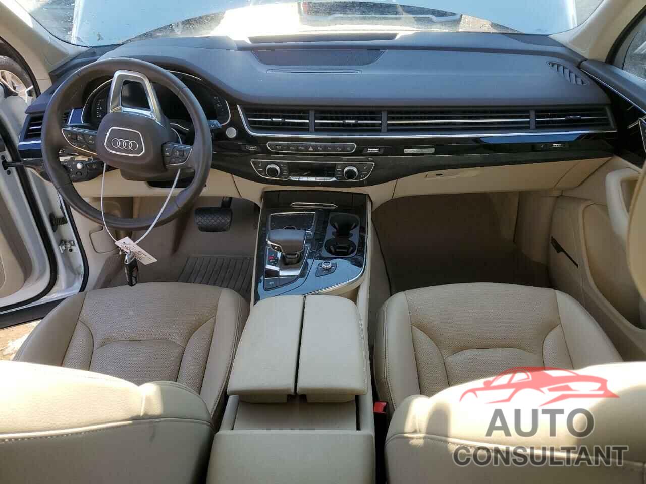 AUDI Q7 2019 - WA1VAAF7XKD021683