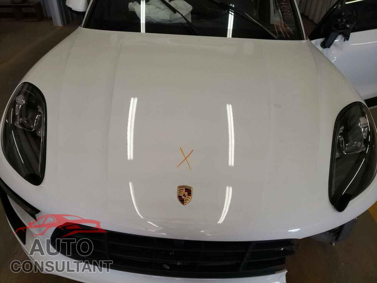 PORSCHE MACAN 2018 - WP1AG2A51JLB60702