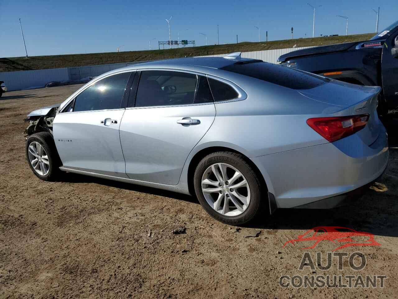 CHEVROLET MALIBU 2017 - 1G1ZE5ST2HF212381