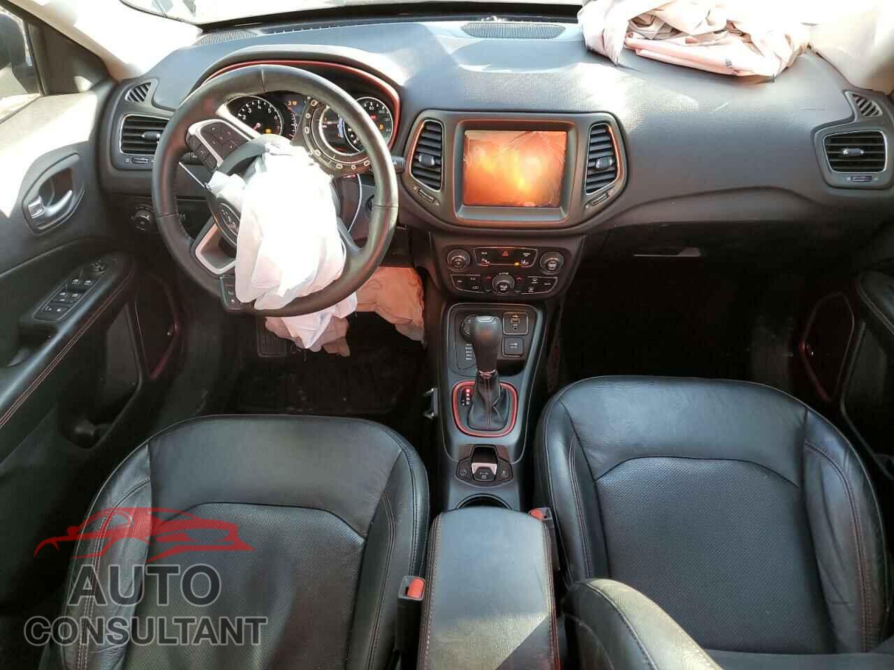 JEEP COMPASS 2017 - 3C4NJDDB8HT636055