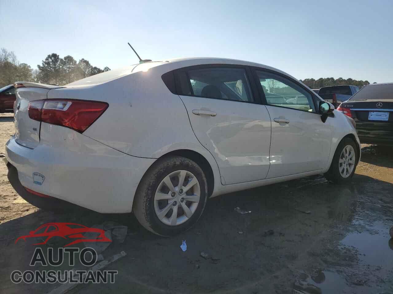 KIA RIO 2017 - KNADN4A32H6059821