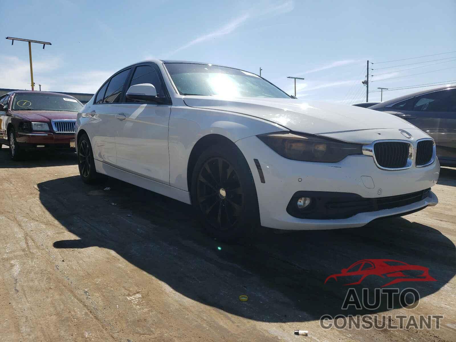 BMW 3 SERIES 2016 - WBA8E1G55GNT38290