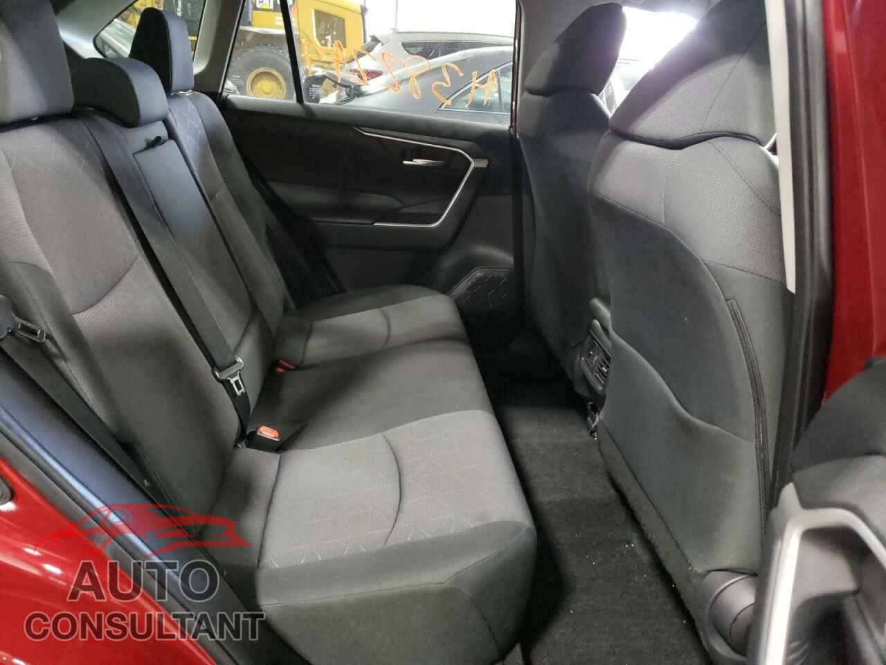TOYOTA RAV4 2019 - JTMP1RFVXKD040892