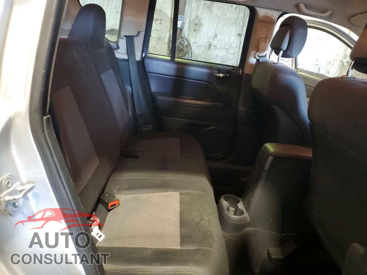 JEEP COMPASS 2011 - 1J4NF1FB2BD280934