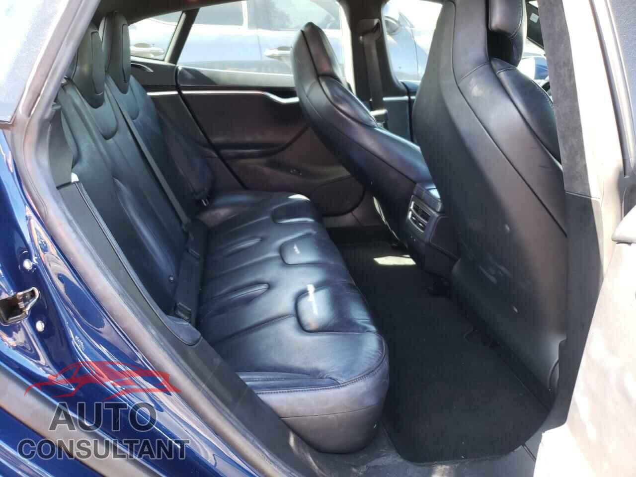 TESLA MODEL S 2017 - 5YJSA1E13HF210912