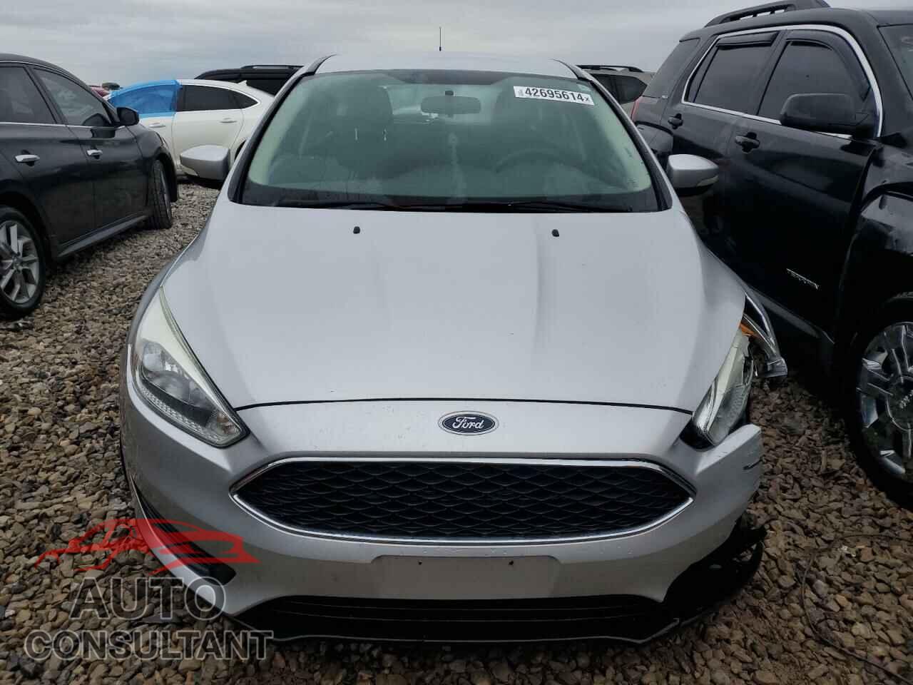 FORD FOCUS 2015 - 1FADP3K28FL224417