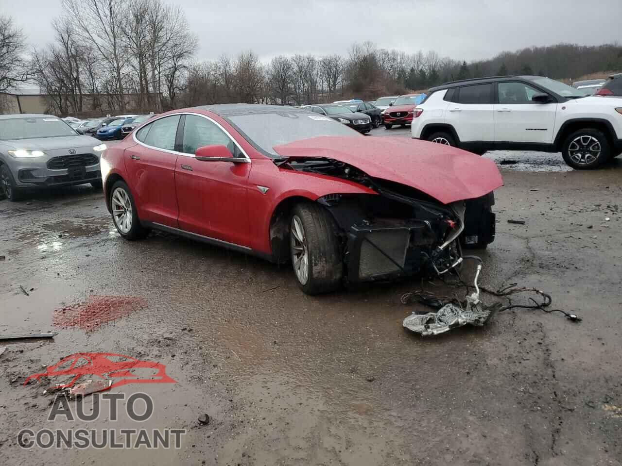 TESLA MODEL S 2015 - 5YJSA1E49FF113947