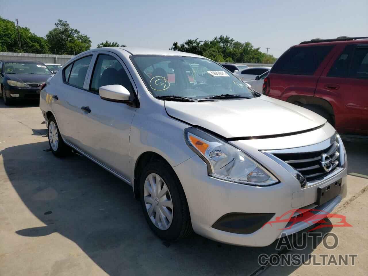 NISSAN VERSA 2017 - 3N1CN7AP4HL848208